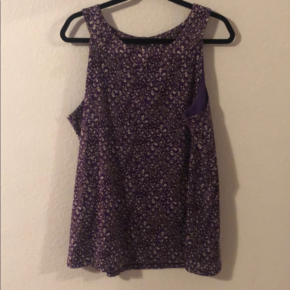 Lane Bryant Sleevless blouse